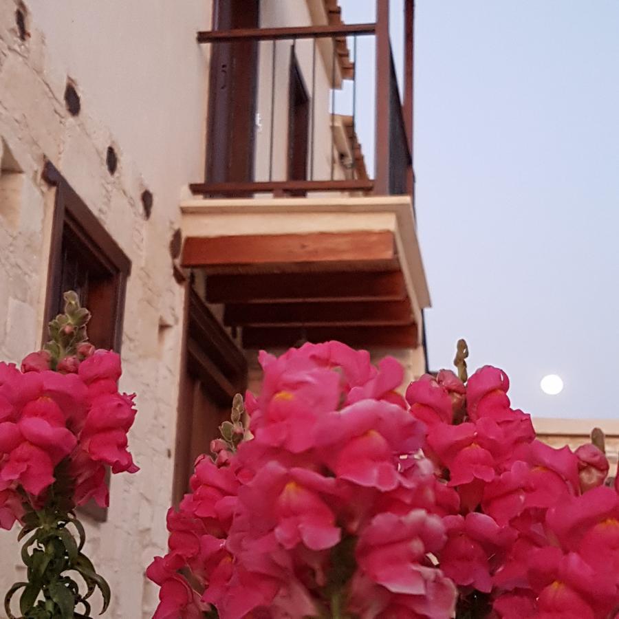 Olympia Traditional Houses 외부 사진